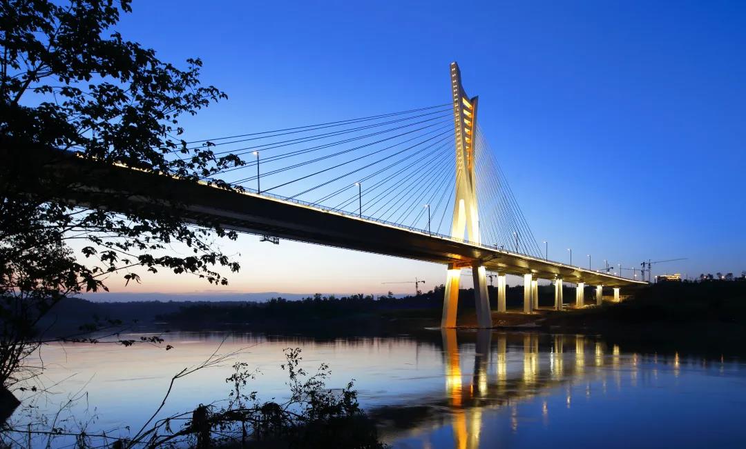 ϲѶ | ��˾�н��ײ�ɽ������Ŀ������������������Ŀ�ٻ�������ʹ��̽�