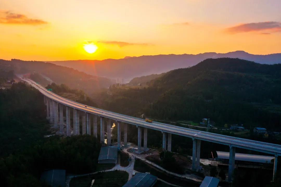 ��ս���ź� | ��������ͨ�ν���ͨ����