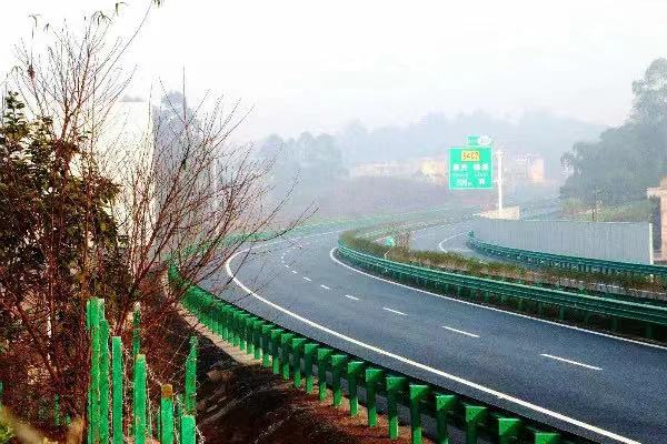 ϲ��ح��˾������ٻ��츮������